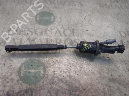 Used Clutch slave cylinder CITROËN C4 I (LC_) [2004-2014]  14269476