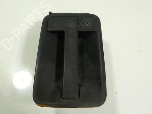 Used Front left exterior door handle Front left exterior door handle 11731571 11731571