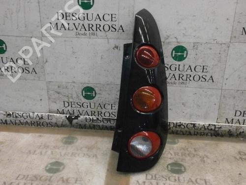 Used Right taillight SMART FORFOUR (454) [2004-2006]  3789608