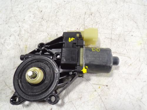Used Right front window motor Right front window motor FORD FIESTA VI (CB1, CCN) 1.0 EcoBoost (100 hp) 8906351 8906351