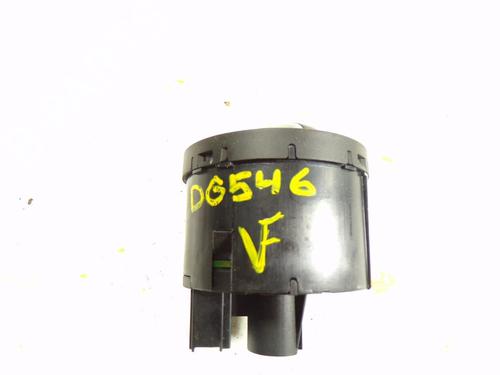 Headlight switch VW PASSAT B7 (362) 1.6 TDI | BP7847279I24 - Image 3