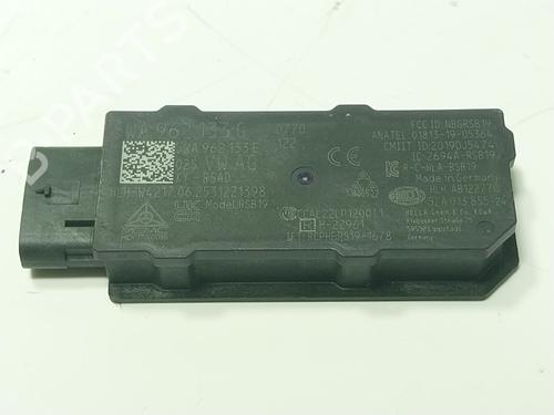 electronic-module-seat-leon-sportstourer-kl8-kld-2020-29576045 main image