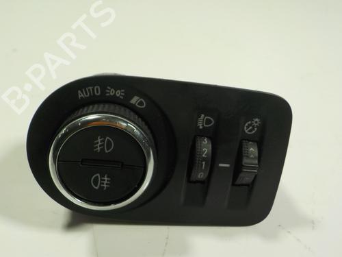Used Headlight switch Headlight switch OPEL ASTRA K (B16) 1.6 CDTi (68) (110 hp) 15136348 15136348