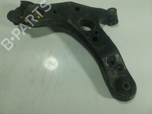 Right front suspension arm TOYOTA AURIS (_E18_) 1.8 Hybrid (ZWE186_, ZWE186R) | BP20291533M13 