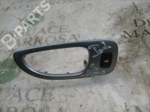 Used Right rear window switch Right rear window switch PEUGEOT 307 (3A/C) 2.0 HDi 90 (90 hp) 3767519 3767519