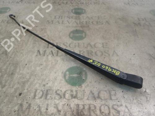 Used Front windshield wiper arm FORD TRANSIT Van (FA_ _) 2.4 DI (FAA_, FAB_, FAC_, FAD_) (90 hp) 3801783