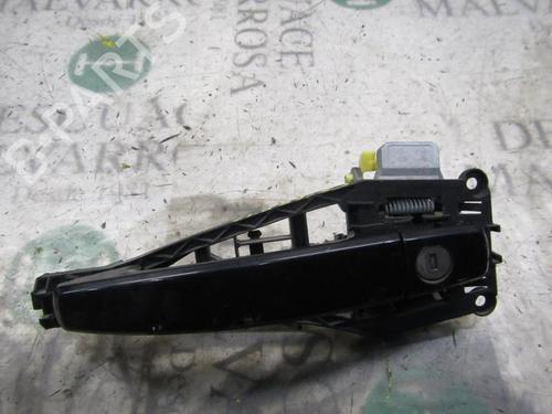 Used Front left exterior door handle OPEL CORSA D (S07) 1.2 (L08, L68) (80 hp) 3827061