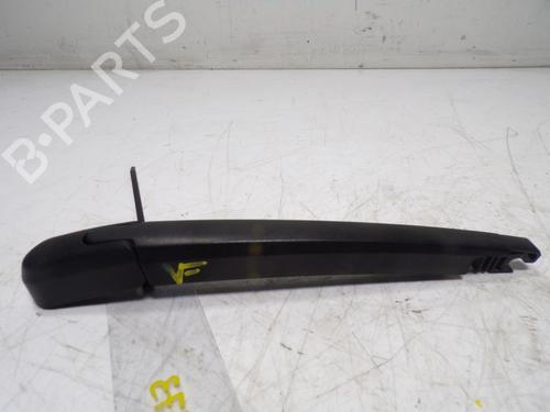 Used Rear windshield wiper arm Rear windshield wiper arm KIA RIO IV (YB, SC, FB) 1.2 CVVT (84 hp) 15121585 15121585