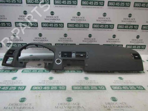 Salpicadero Salpicadero VOLVO S40 I (644) 1.8 i (125 hp) 3877186 3877186