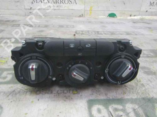 Used Climate control SEAT LEON (1P1) 1.6 TDI (105 hp) 3864557