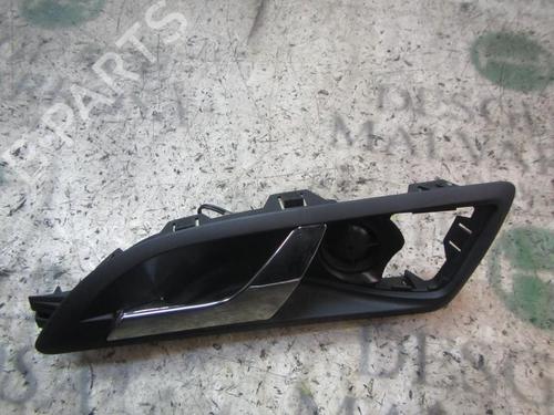 Used Rear left interior door handle Rear left interior door handle SKODA YETI (5L) 1.2 TSI (105 hp) 4010696 4010696