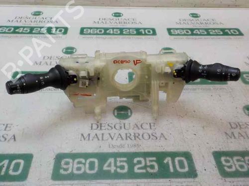 Used Headlight switch RENAULT MEGANE III Hatchback (BZ0/1_, B3_) 1.5 dCi (BZ0C) (90 hp) 3988213