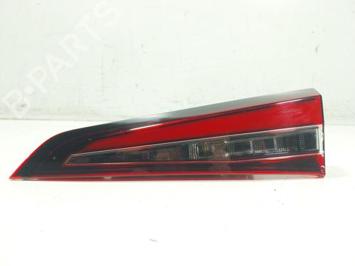 Used Right tailgate light Right tailgate light TOYOTA COROLLA Estate (_E21_) 1.8 Hybrid (ZWE211W) (122 hp) 33687312 33687312