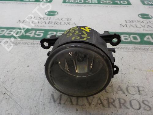 left-front-fog-light-renault-megane-iii-hatchback-bz01_-b3_-15-dci-2008-3870216 main image