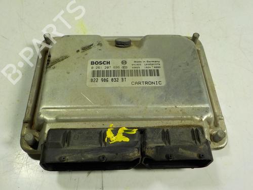 Used Engine control unit (ECU) Engine control unit (ECU) PORSCHE CAYENNE (9PA) S 4.5 (340 hp) 7572552 7572552
