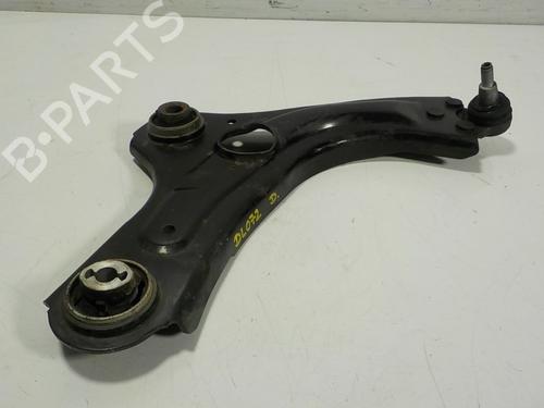 Used Right front suspension arm Right front suspension arm RENAULT CLIO V (B7_) 1.5 Blue dCi 85 (B7AG) (86 hp) 14930913 14930913