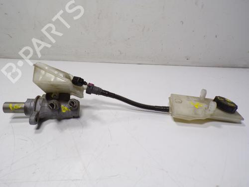 Used Brake master cylinder FORD KUGA II (DM2) [2012-2025]  11194046