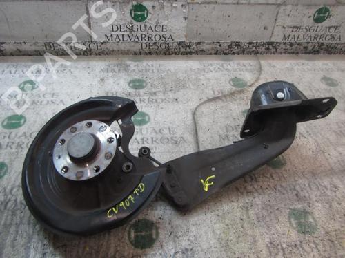 Used Right rear steering knuckle SEAT ALTEA XL (5P5, 5P8) 1.6 TDI (105 hp) 3835596