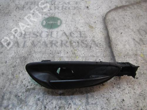 Used Front right interior door handle Front right interior door handle FIAT BRAVO II (198_) 1.9 D Multijet (198AXB1A) (120 hp) 3843011 3843011