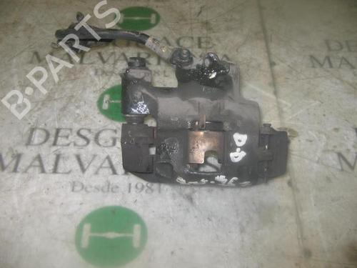 Used Right front brake caliper Right front brake caliper FIAT PUNTO (188_) 1.2 60 (188.030, .050, .130, .150, .230, .250) (60 hp) 11555256 11555256