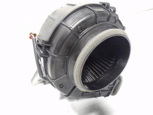 Used Heater blower motor Heater blower motor TOYOTA RAV 4 V (_A5_, _H5_) 2.5 Hybrid (AXAH52) (218 hp) 11179908 11179908