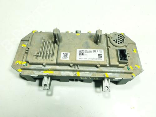 Instrument cluster CUPRA LEON Sportstourer (KL8, KU8, KUD)  | BP16102579C47 