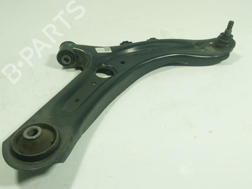 Used Right front suspension arm HYUNDAI GETZ (TB) [2001-2011]  24947134