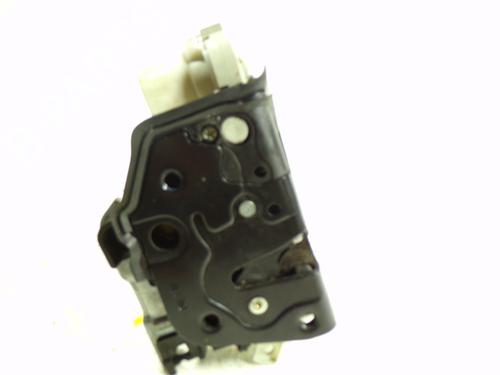 Used Front left lock AUDI A1 Sportback (8XA, 8XF) 1.6 TDI (115 hp) 7627567