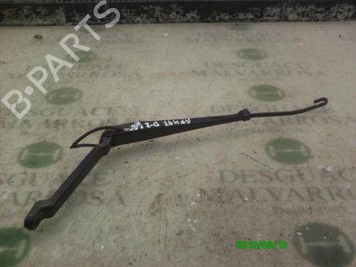 Used Front windshield wiper arm Front windshield wiper arm CHEVROLET ALERO [1999-2004] 4013370 4013370