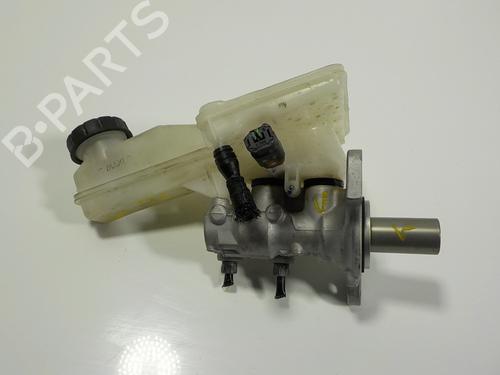 Used Brake master cylinder Brake master cylinder PEUGEOT 208 II (UB_, UP_, UW_, UJ_) 1.2 PureTech 100 (101 hp) 11946870 11946870