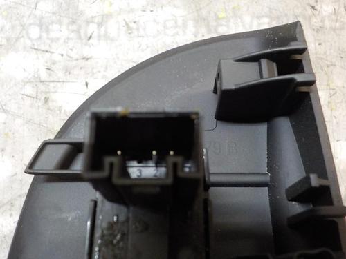 Fensterheberschalter links hinten VW PASSAT B6 (3C2) 2.0 TDI 16V | BP3863640I29 