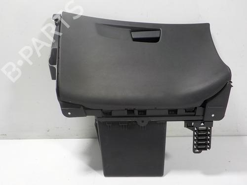 Used Glove box Glove box CITROËN C4 Grand Picasso II (DA_, DE_) 1.6 BlueHDi 120 (120 hp) 13694723 13694723