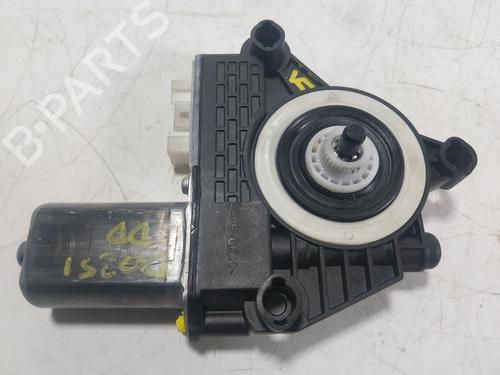 Used Right front window motor Right front window motor BMW 1 (F40) 118 d (150 hp) 19783316 19783316