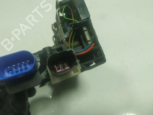 Front left lock VW TOUAREG (7LA, 7L6, 7L7) 5.0 V10 TDI | BP17575795C98 