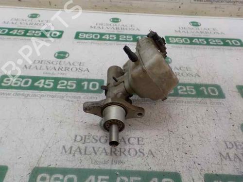 Used Brake master cylinder FIAT SCUDO Bus (270_, 272_) 2.0 D Multijet (120 hp) 4596073
