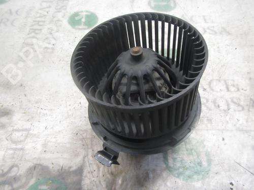 Used Heater blower motor Heater blower motor DACIA LOGAN (LS_) 1.5 dCi (LS0K) (68 hp) 3828496 3828496