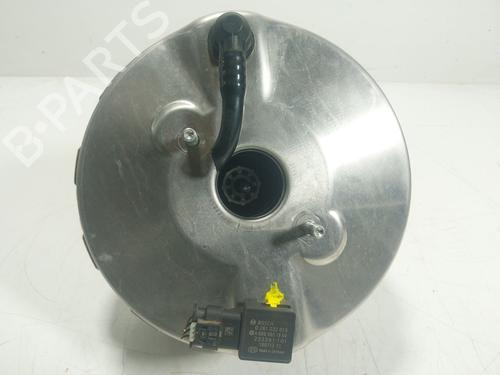 Used Servo brake Servo brake MERCEDES-BENZ GLC (X253) 200 EQ Boost 4-matic (253.981) (197 hp) 26144840 26144840