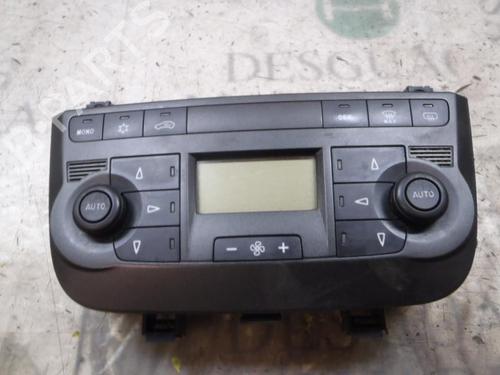 Used Climate control FIAT GRANDE PUNTO (199_) 1.4 (199AXB11, 199AXB1A, 199BXB1A, 199AXL1A) (77 hp) 3824209