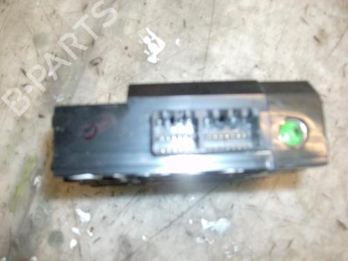 Electronic module HYUNDAI SANTA FÉ I (SM) 2.0 CRDi 4x4 | BP3764328M83 