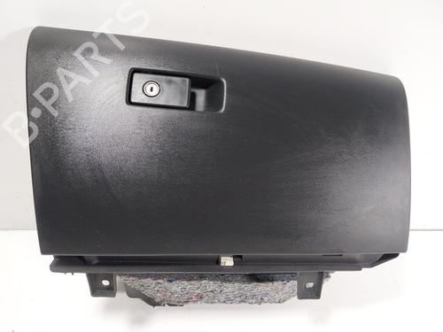 Used Glove box Glove box VOLVO V60 I (155) D3 (136 hp) 19691757 19691757