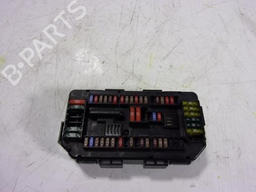 Used Fuse box Fuse box BMW 1 (F20) 118 i (170 hp) 10142113 10142113
