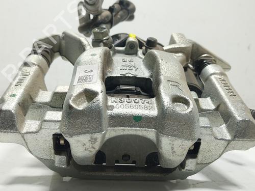 Used Right rear brake caliper Right rear brake caliper TOYOTA C-HR (_X2_, _H2_) Hybrid (MAXH20) (197 hp) 27887902 27887902