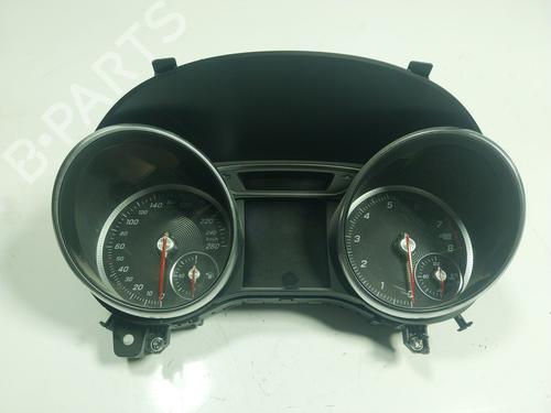 Compteur de vitesse MERCEDES-BENZ GLA-CLASS (X156) GLA 180 (156.942) (122 hp) 17110273