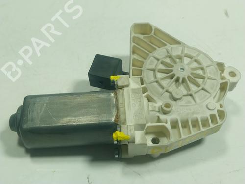 Used Right rear window motor Right rear window motor MERCEDES-BENZ E-CLASS Coupe (C207) E 350 CDI (207.322) (231 hp) 18944792 18944792