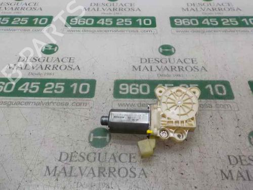 Used Right rear window motor Right rear window motor 4465877 4465877