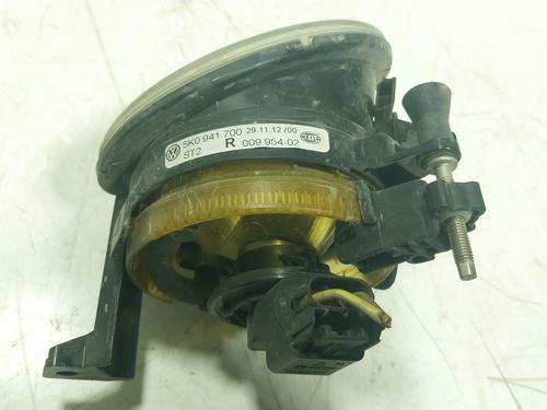 Højre foran tåkelykt VW CADDY III Box Body/MPV (2KA, 2KH, 2CA, 2CH)  | BP28825331C31 