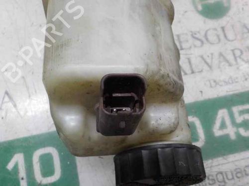 Brake master cylinder CITROËN C5 III (RD_) 1.6 HDi 110 (RD9HZC) | BP4611073M77 