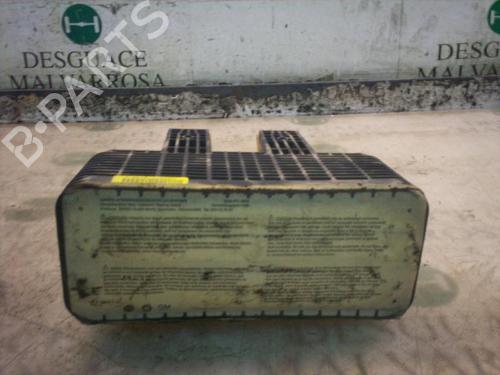 Used Passenger airbag Passenger airbag OPEL VECTRA B (J96) 1.8 i 16V (F19) (116 hp) 3773956 3773956