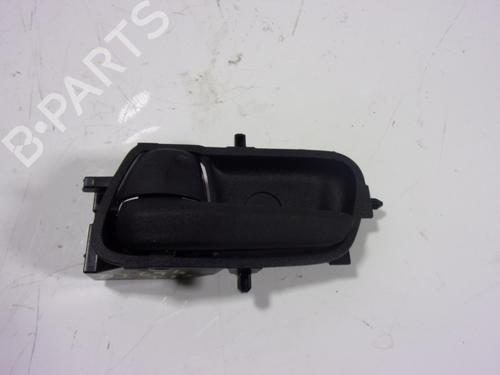 Used Rear left interior door handle Rear left interior door handle TOYOTA YARIS CROSS (MXP_) 1.5 Hybrid (MXPJ10) (116 hp) 11037346 11037346