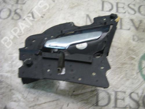 Used Rear left interior door handle Rear left interior door handle MERCEDES-BENZ E-CLASS (W210) [1995-2003] 3774422 3774422